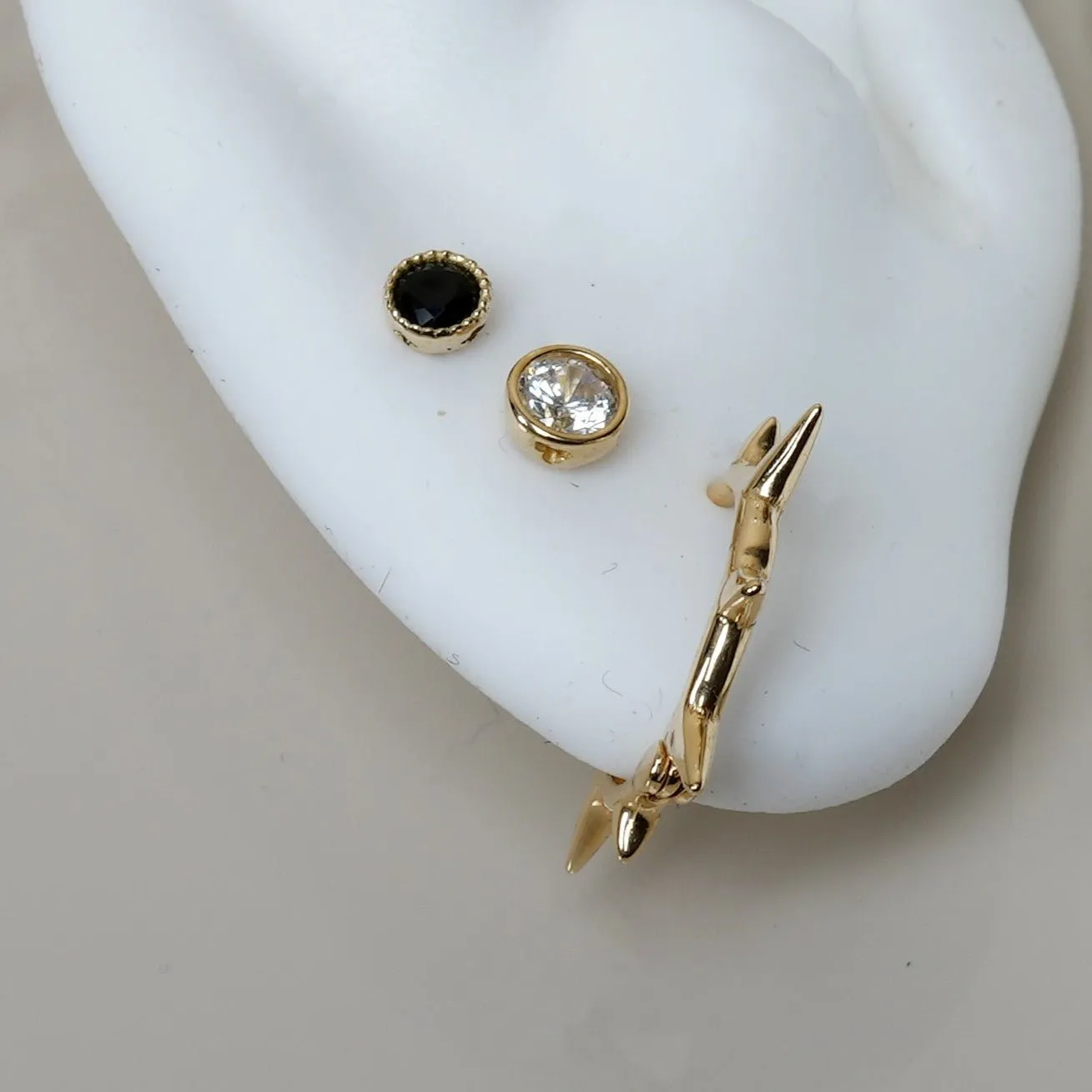 14K Gold Black Stone Bezel Tragus Cartilage Helix Internally threaded Flat Back Labret Earring Stud