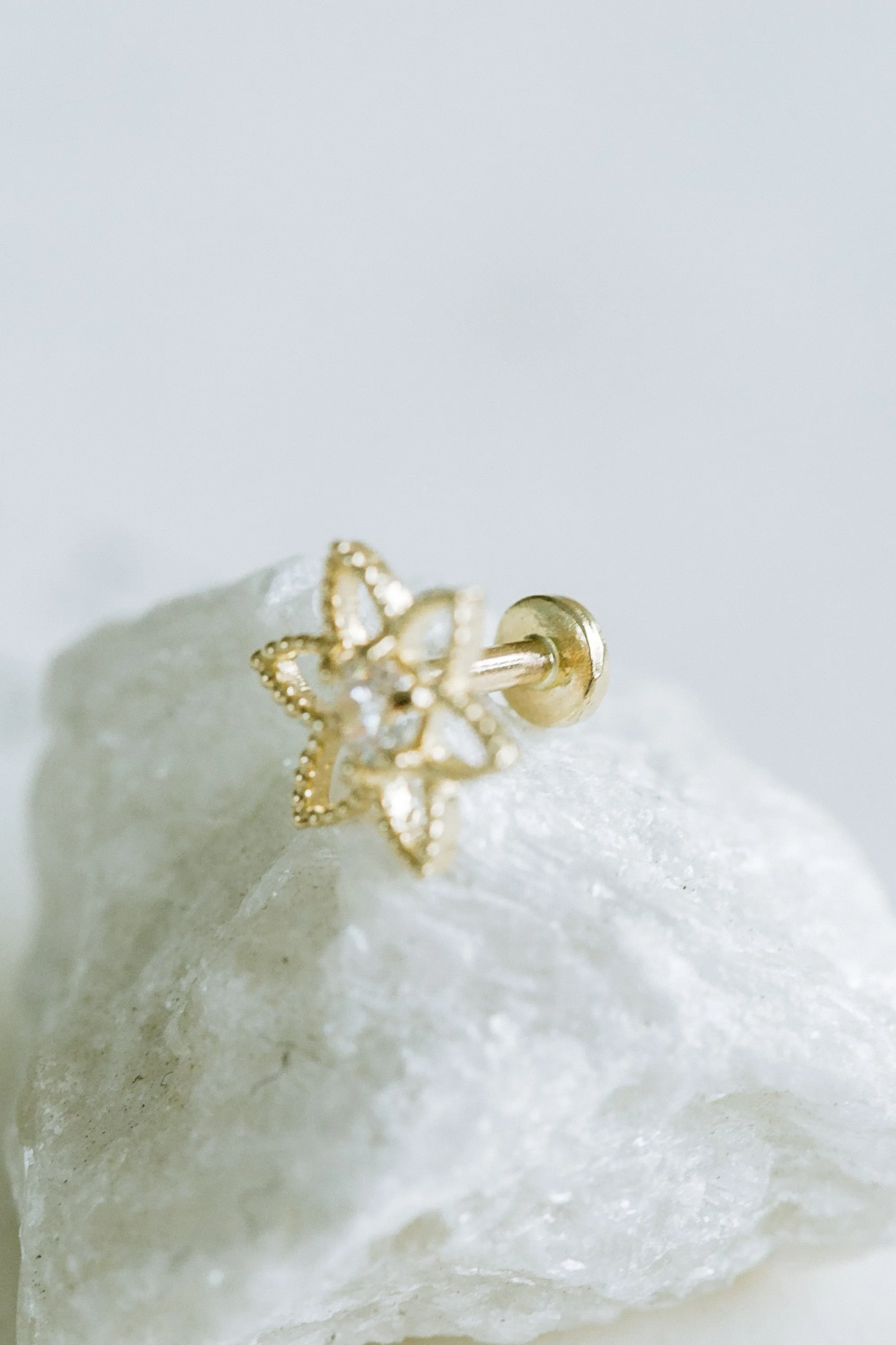 14K Solid Gold Cartilage Minimalist Constellation Star Flower Central Cz Cross Internally Internal Threaded Earring Labret