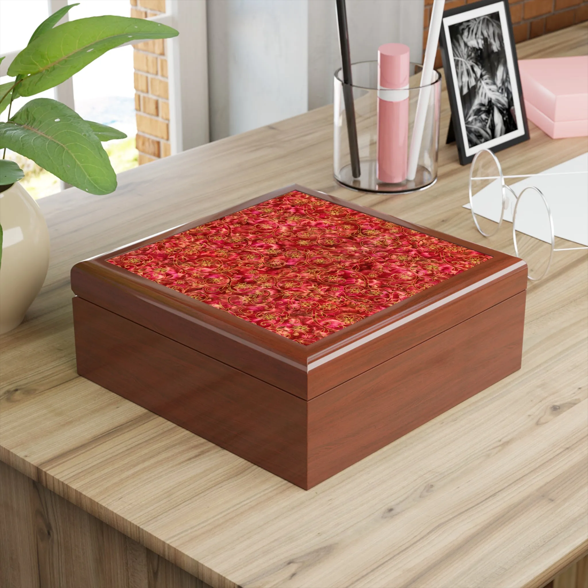 Amore Jewelry Box