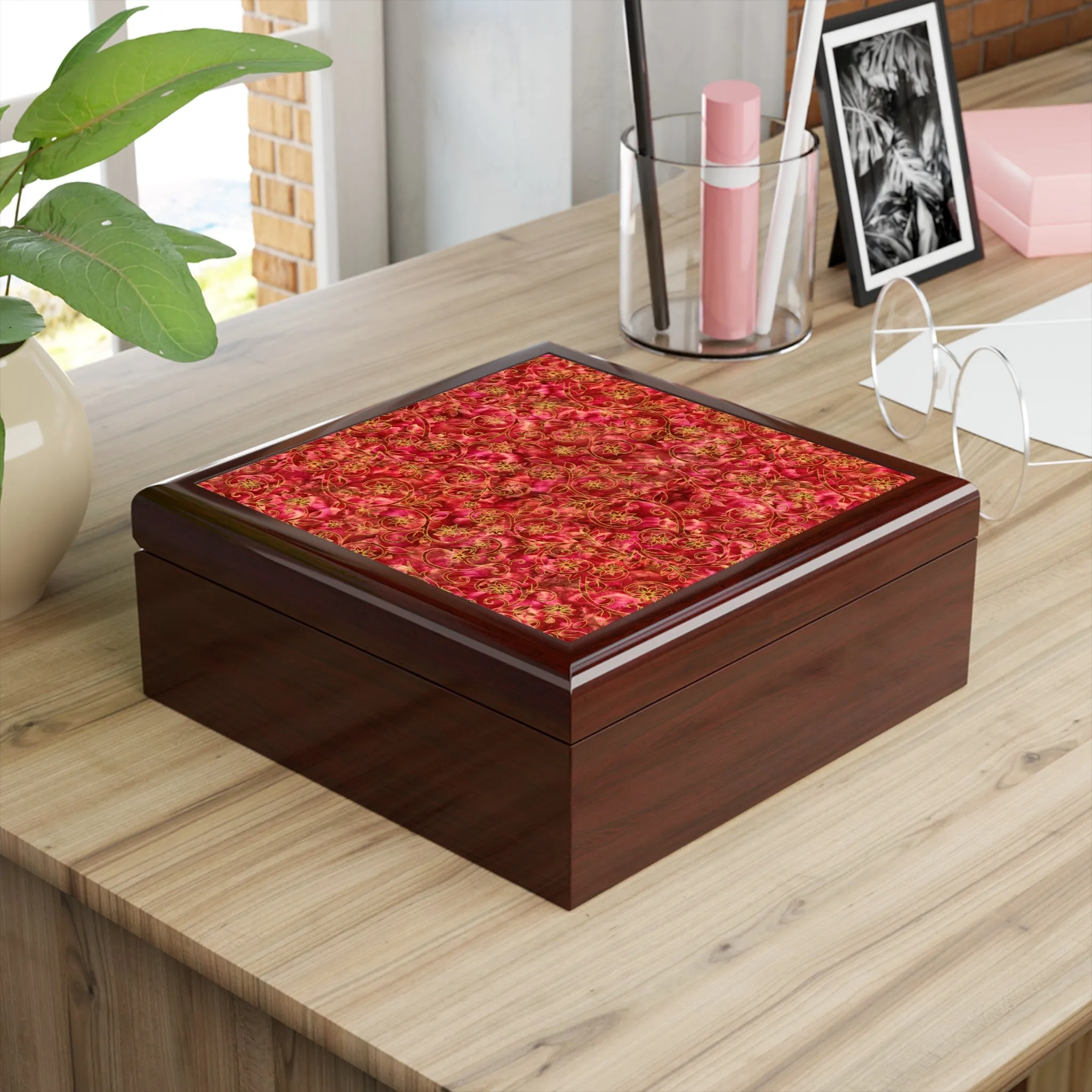 Amore Jewelry Box