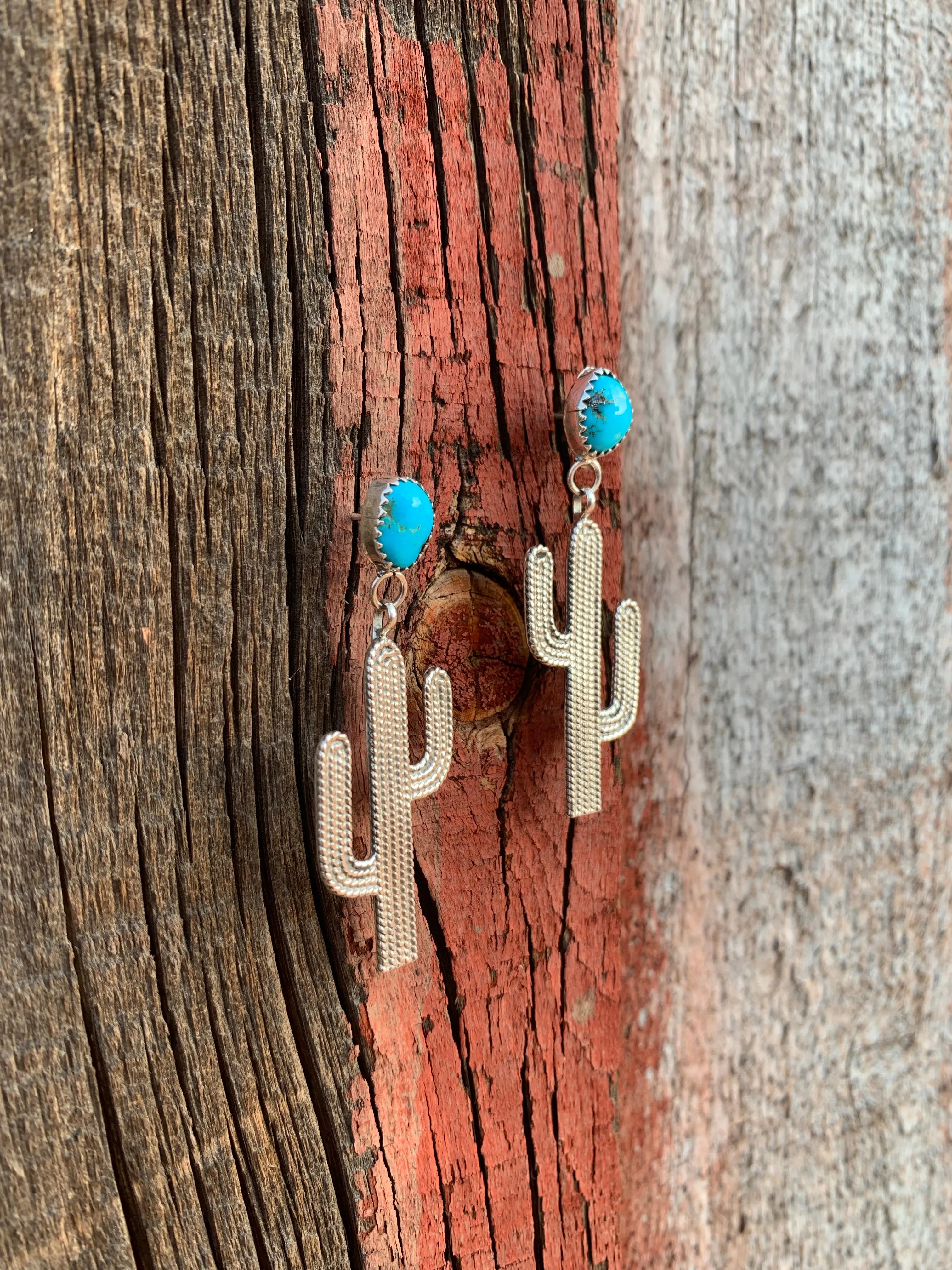 Cactus Post earrings in Turquoise