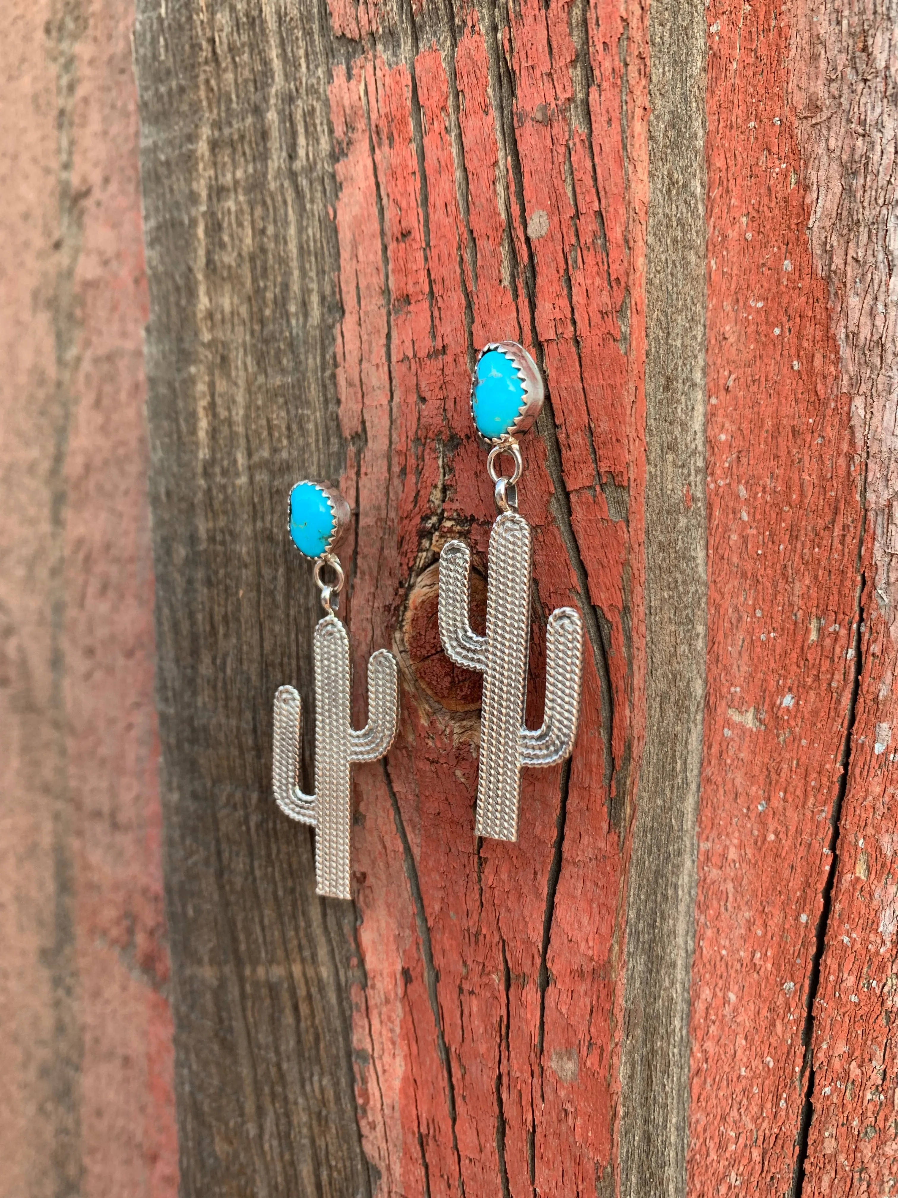 Cactus Post earrings in Turquoise