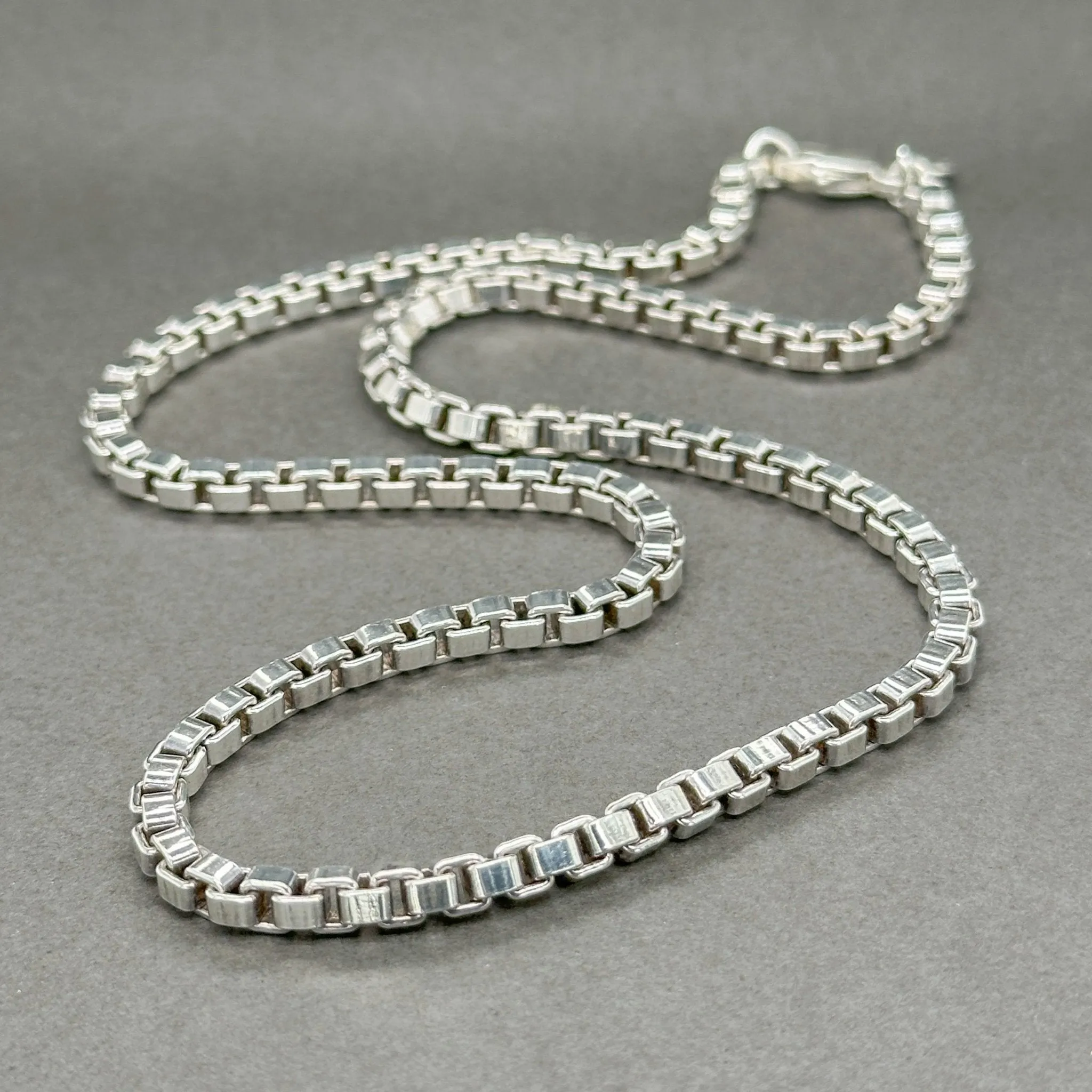 Estate Tiffany & Co. SS 4mm Venetian 18” Chain