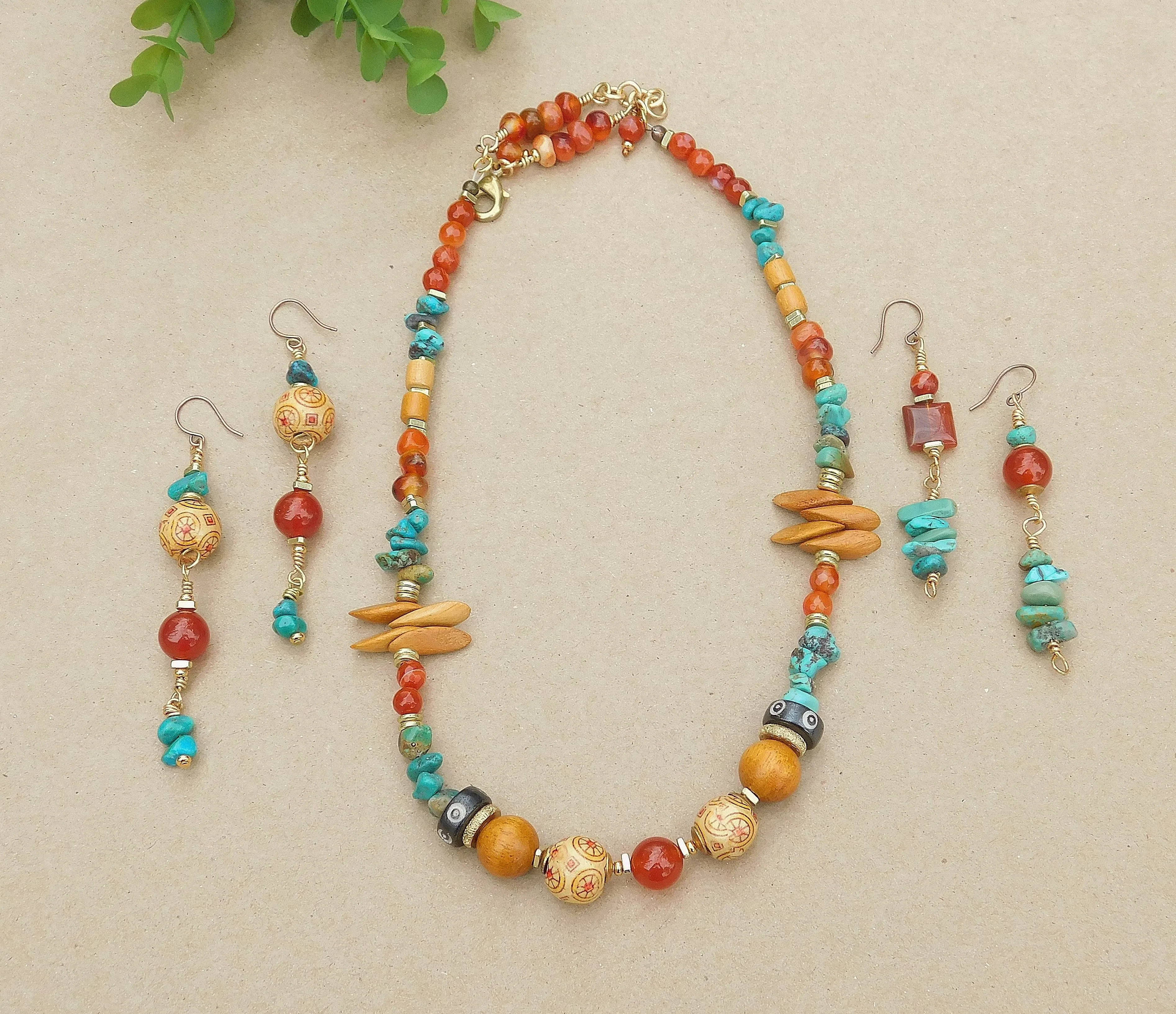 Gorgeous Turquoise and Carnelian Necklace