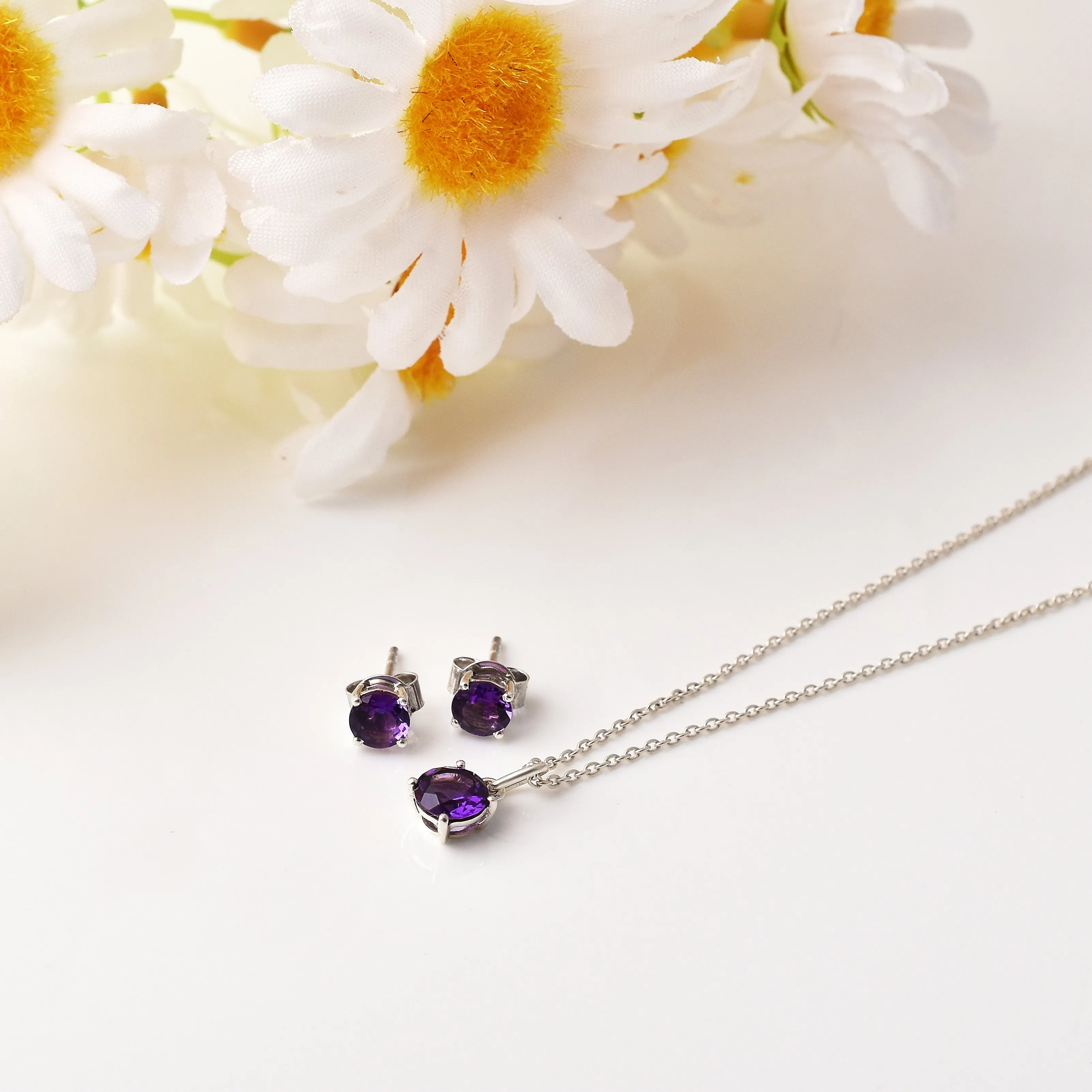 Purple Solitaire Amethyst Jewelry Set